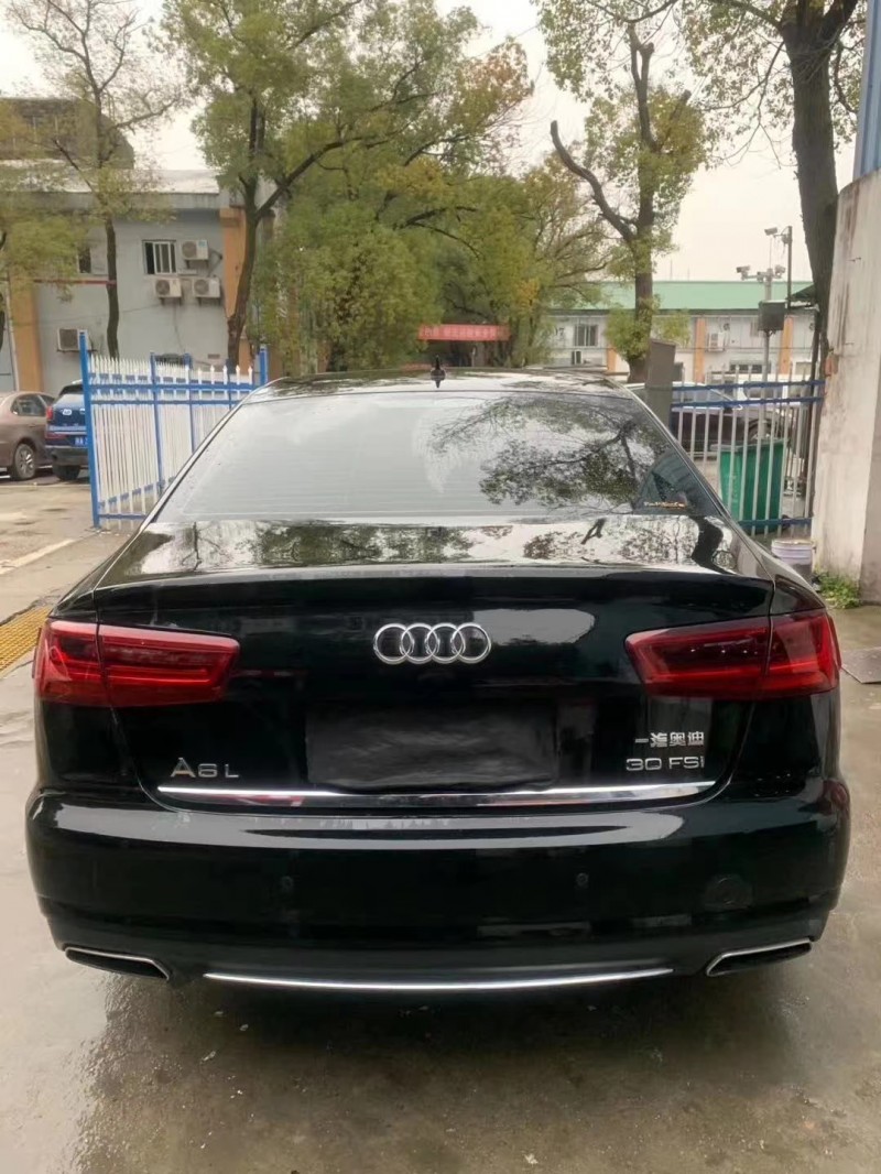 贛州17年奧迪A6L1