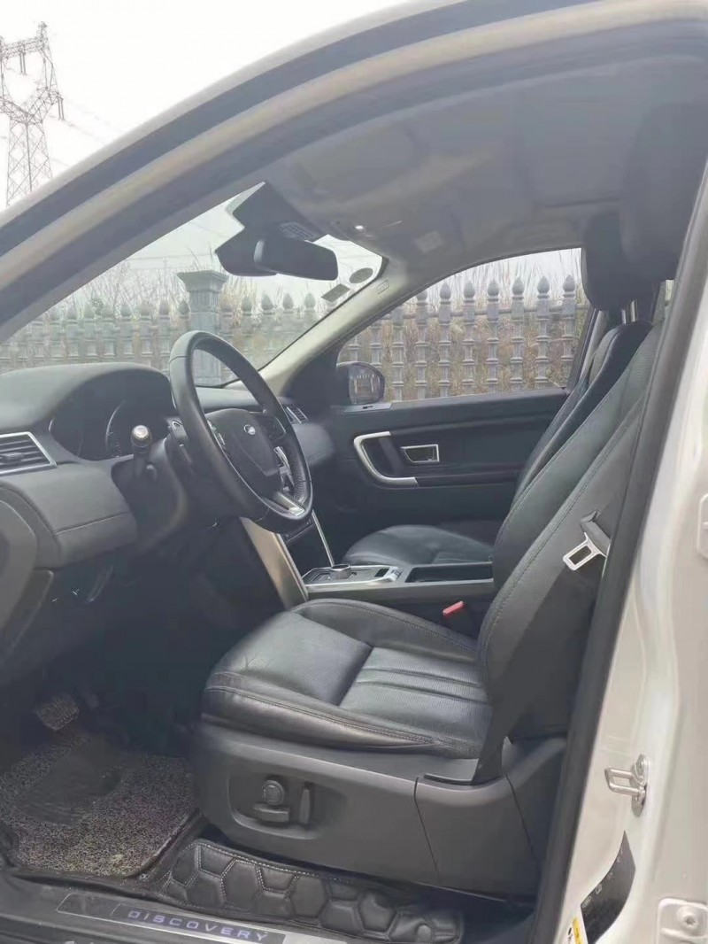 武汉17年路虎发现神行4