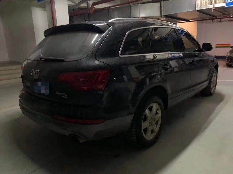 重庆15年奥迪Q75