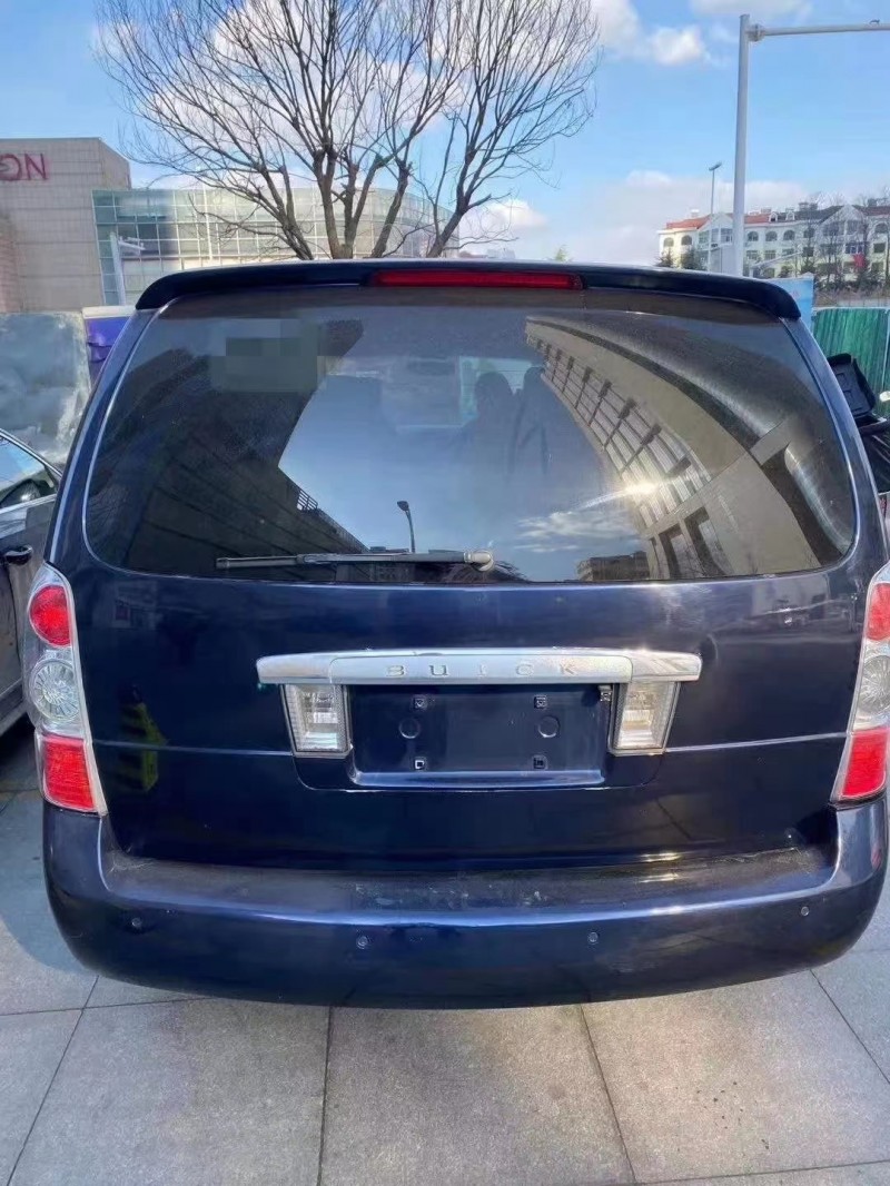 济宁16年别克别克GL85