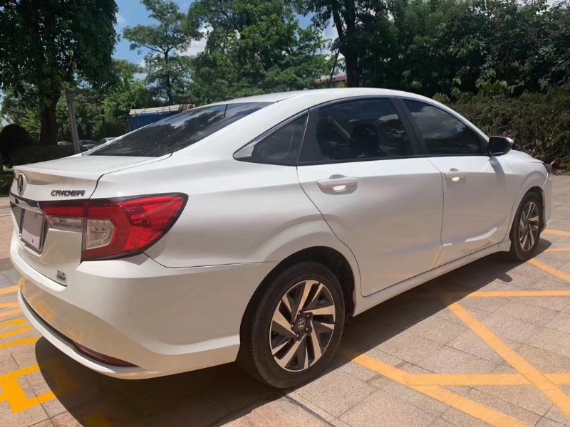 中山19年本田凌派4