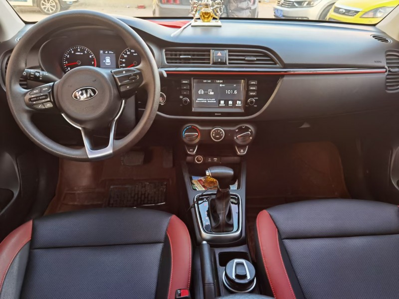 保定17年起亚KXCROSS9