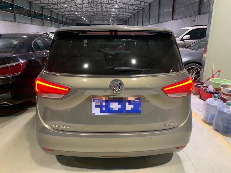 保定20年别克别克GL66