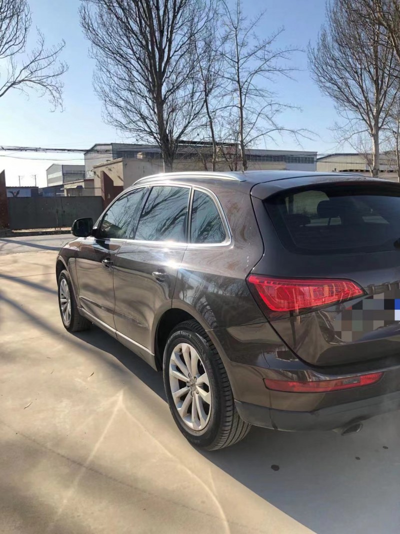 保定14年奥迪Q58