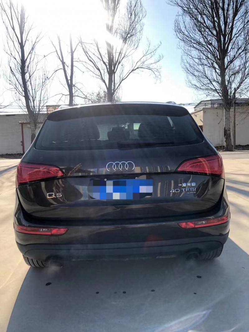 保定14年奥迪Q59