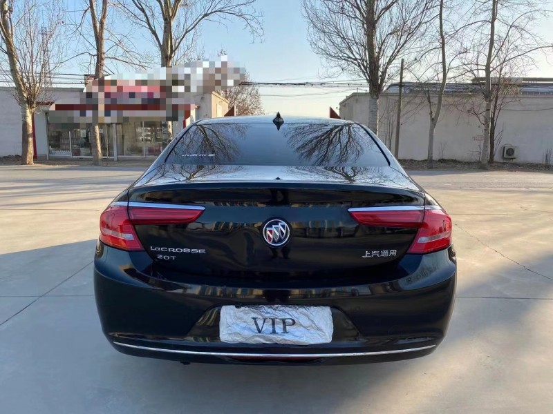 保定17年别克君越9