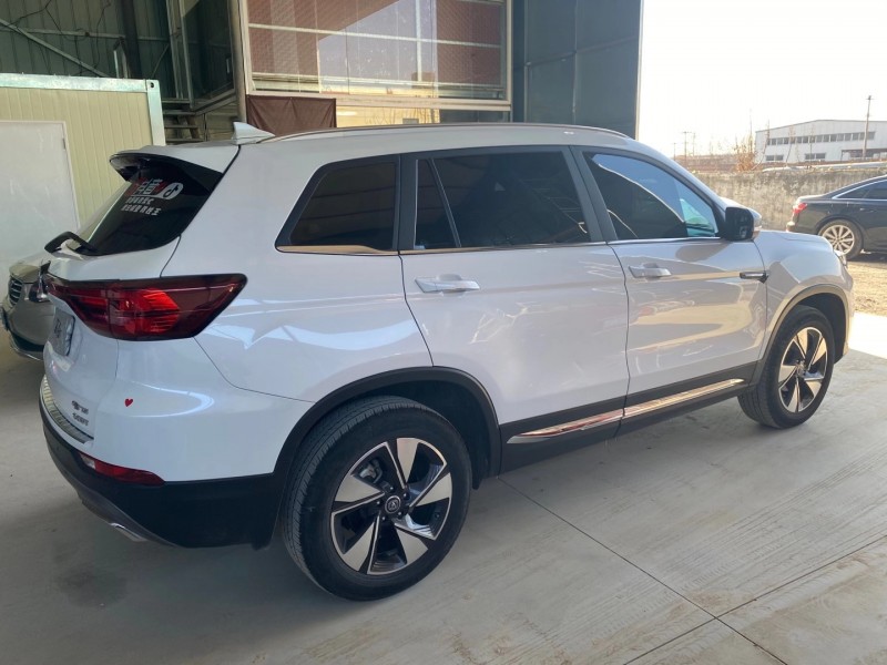 保定19年长安汽车长安CS753