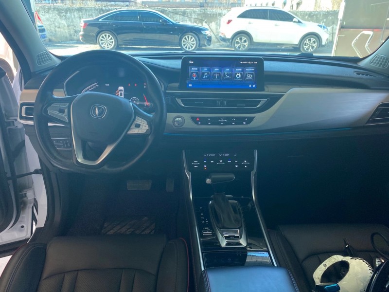 保定19年长安汽车长安CS751