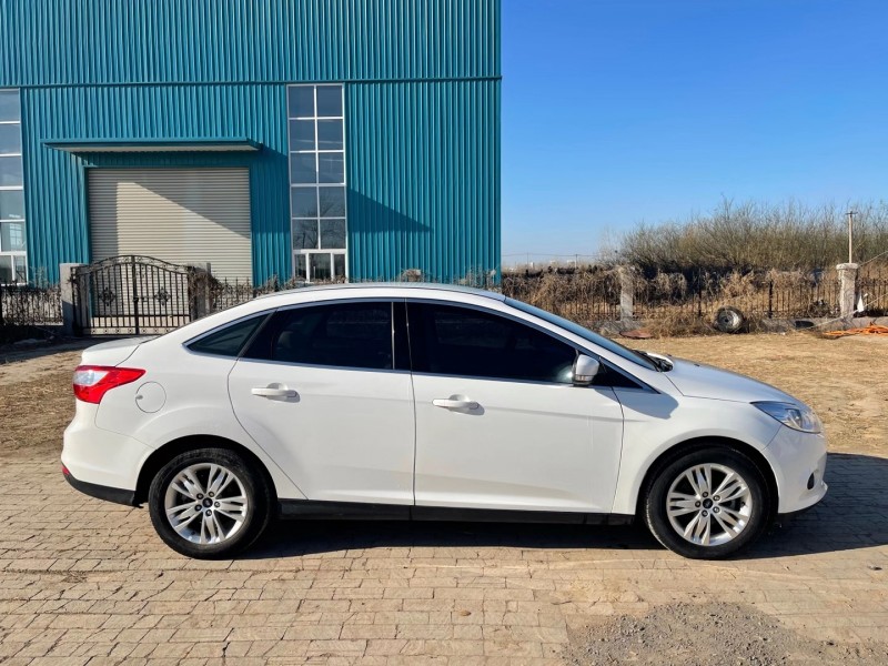 保定14年福特福克斯4