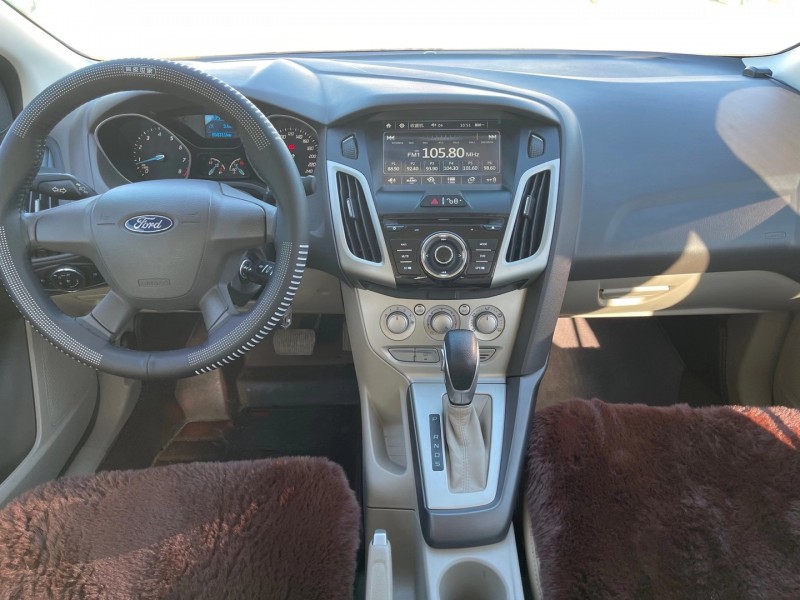 保定14年福特福克斯6