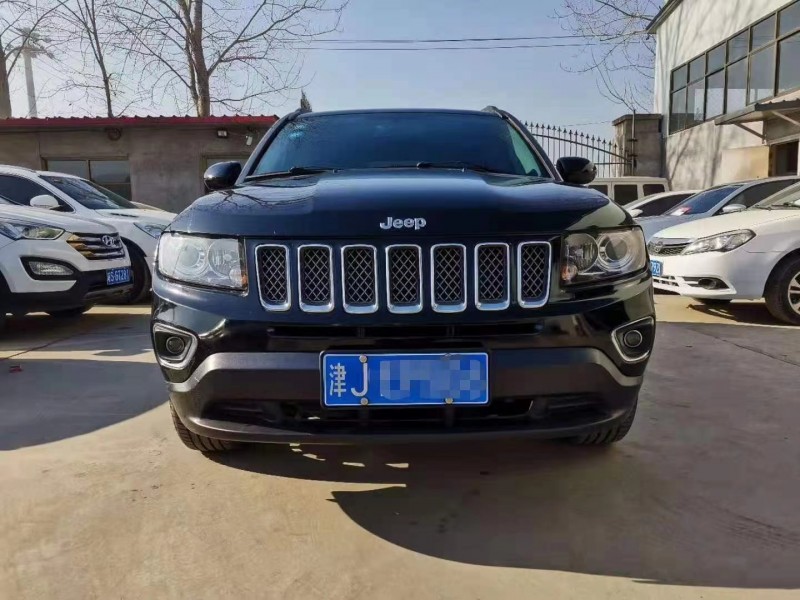 保定15年Jeep指南者4