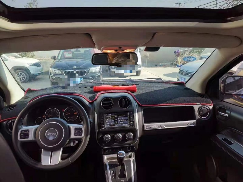 保定15年Jeep指南者8