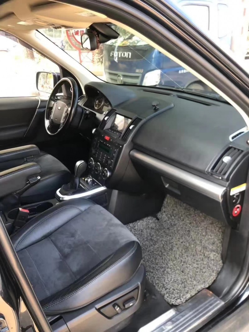 保定12年路虎神行者23