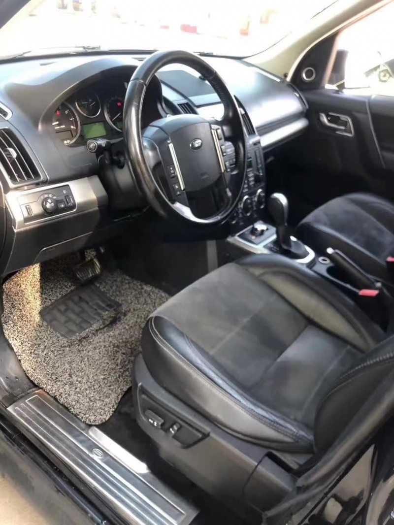 保定12年路虎神行者25