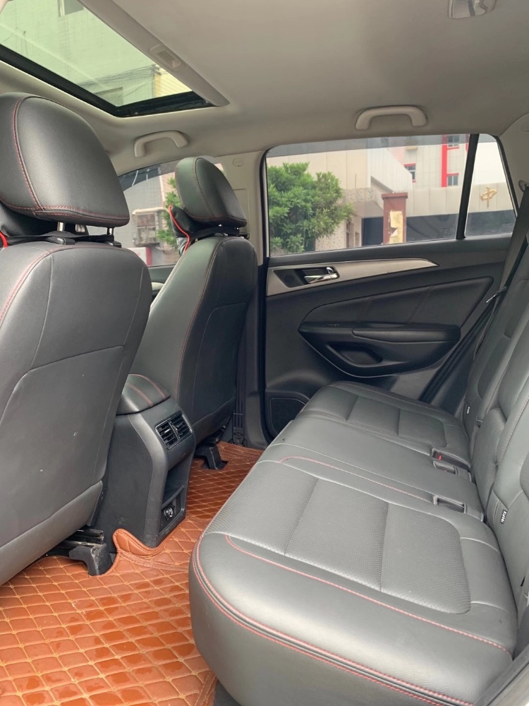 中山17年长安汽车长安CS755