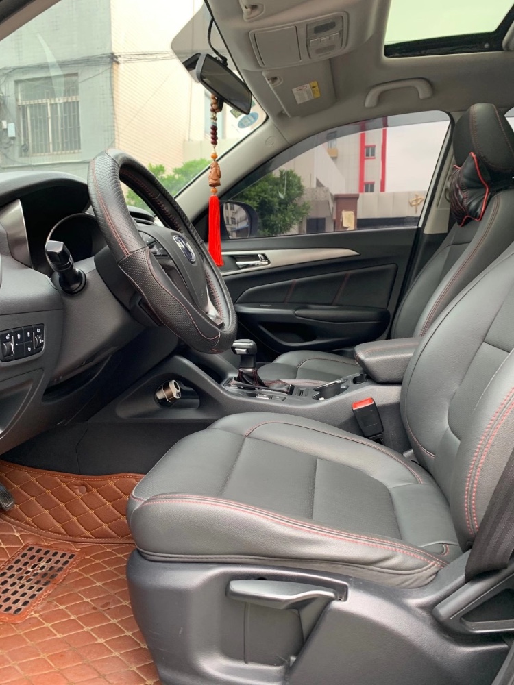 中山17年长安汽车长安CS756