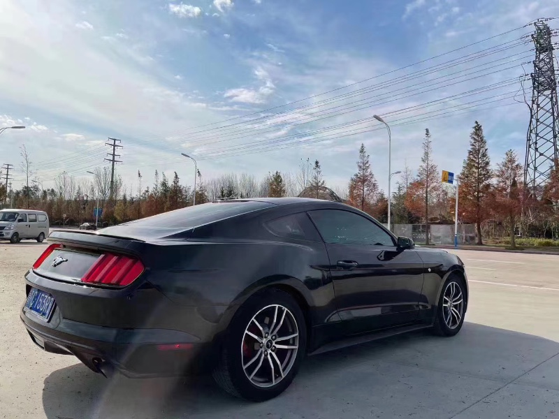 青岛18年福特野马3