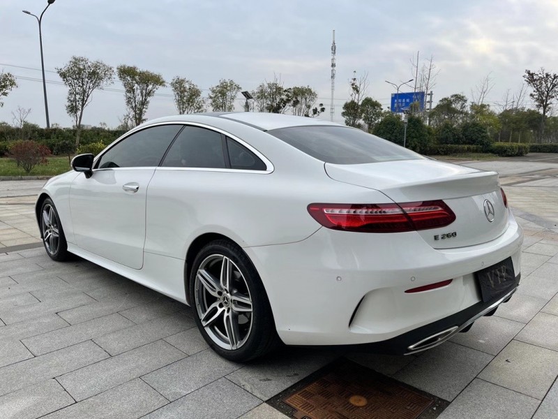 盐城20年奔驰E4