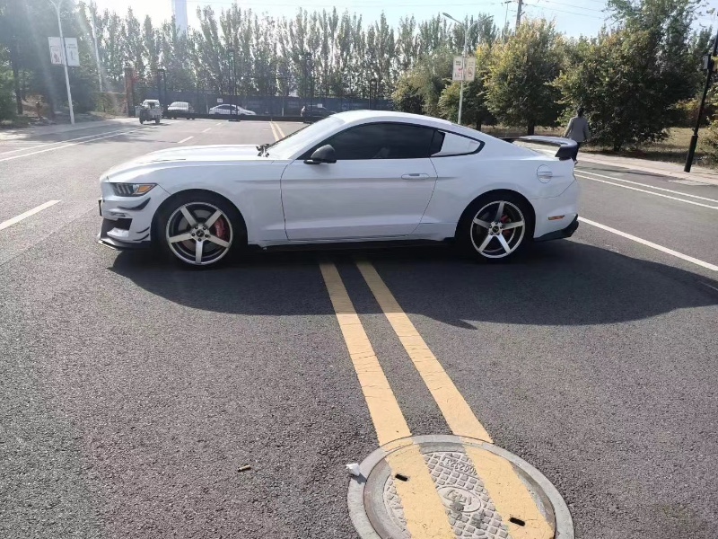 徐州16年福特野马3