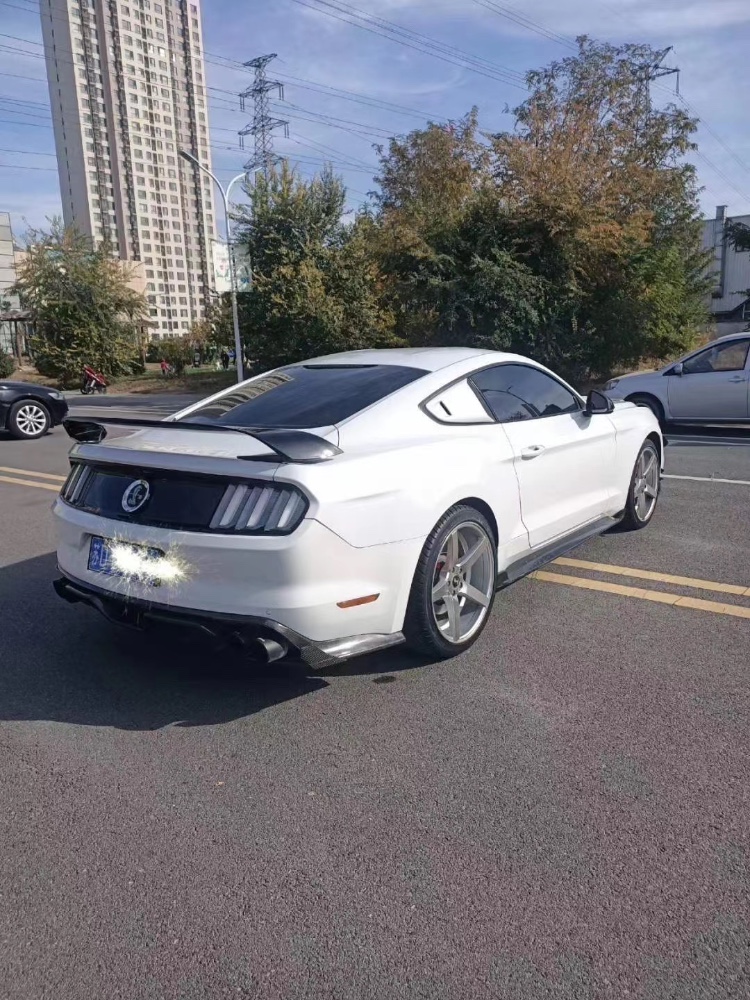 徐州16年福特野马5