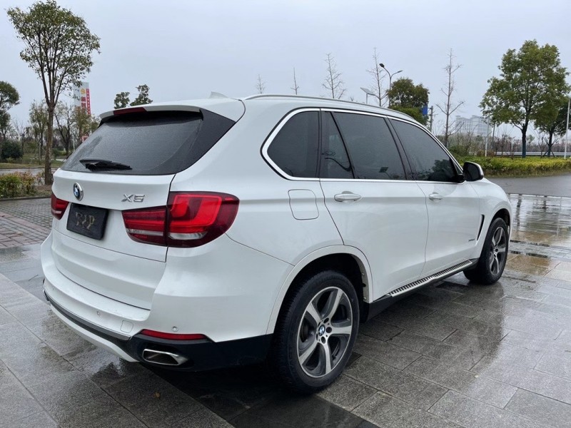 盐城17年宝马X56