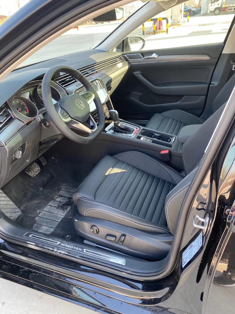 郑州20年大众迈腾8