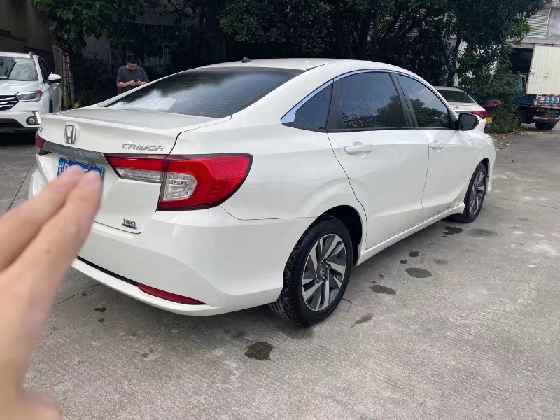 广州19年本田凌派8