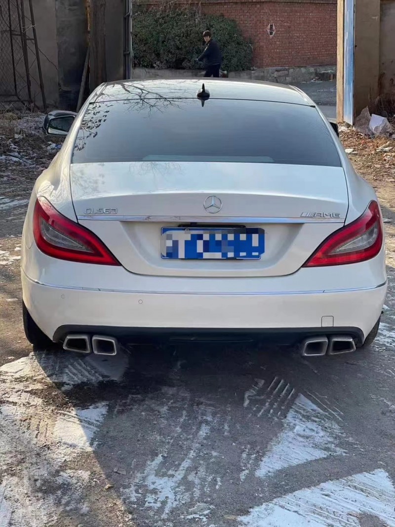 武汉14年奔驰CLS9