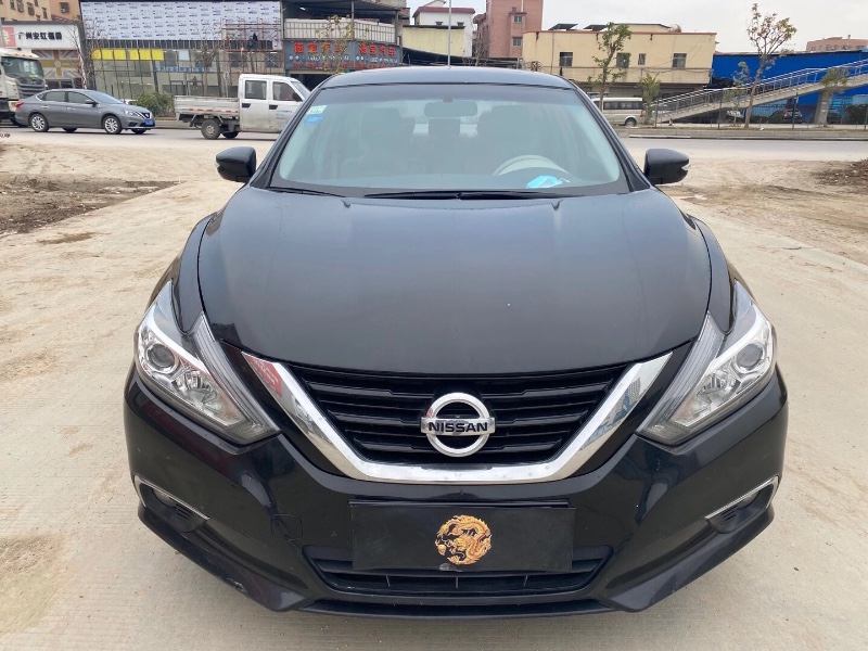 广州18年日产天籁7