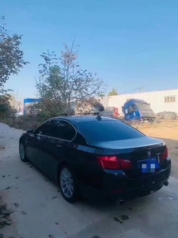 济南11年宝马5系6