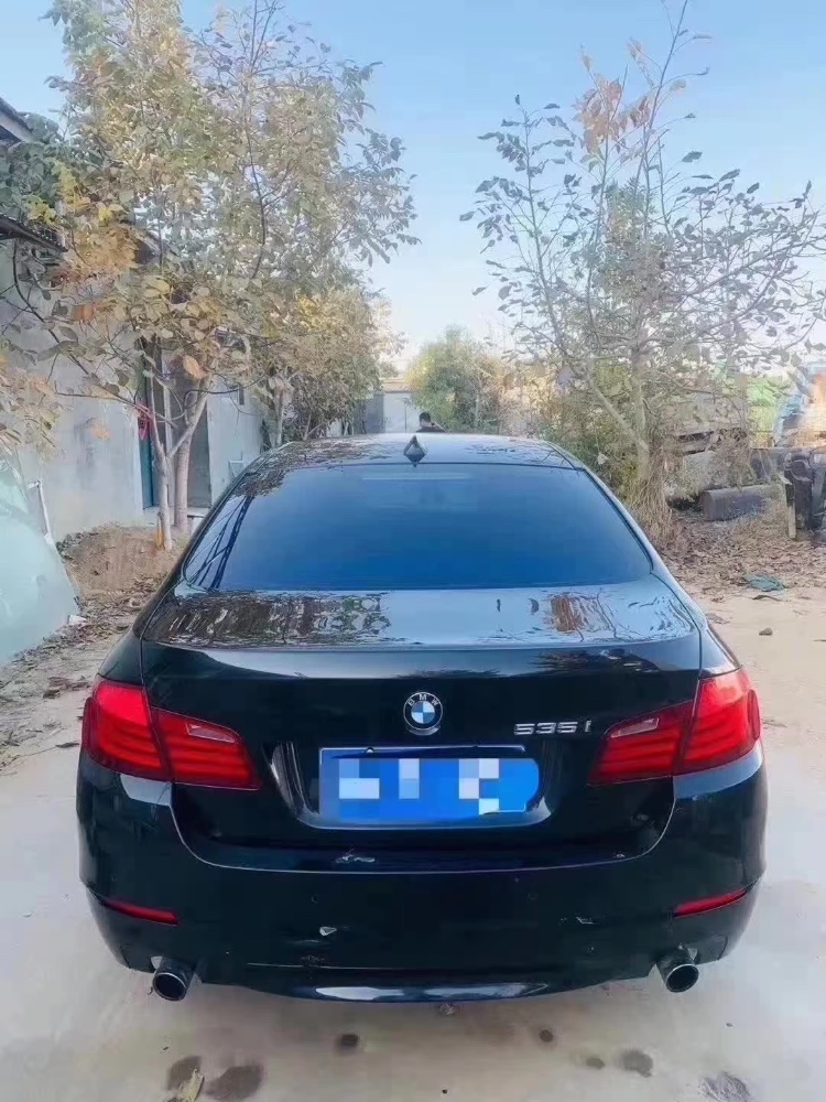 济南11年宝马5系4