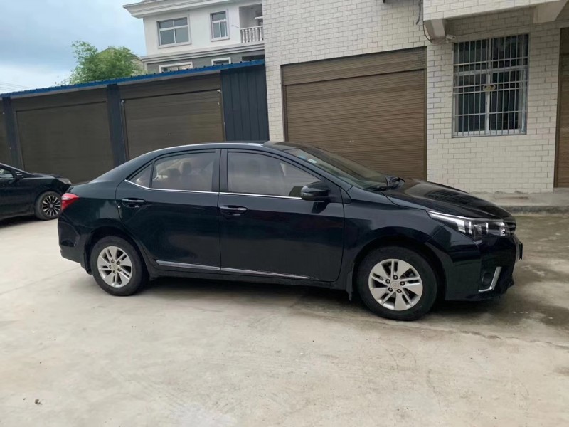 武汉14年丰田卡罗拉4