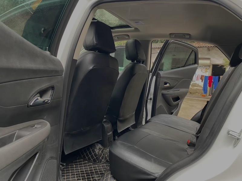 成都16年别克昂科拉5