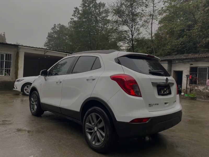 成都16年别克昂科拉3