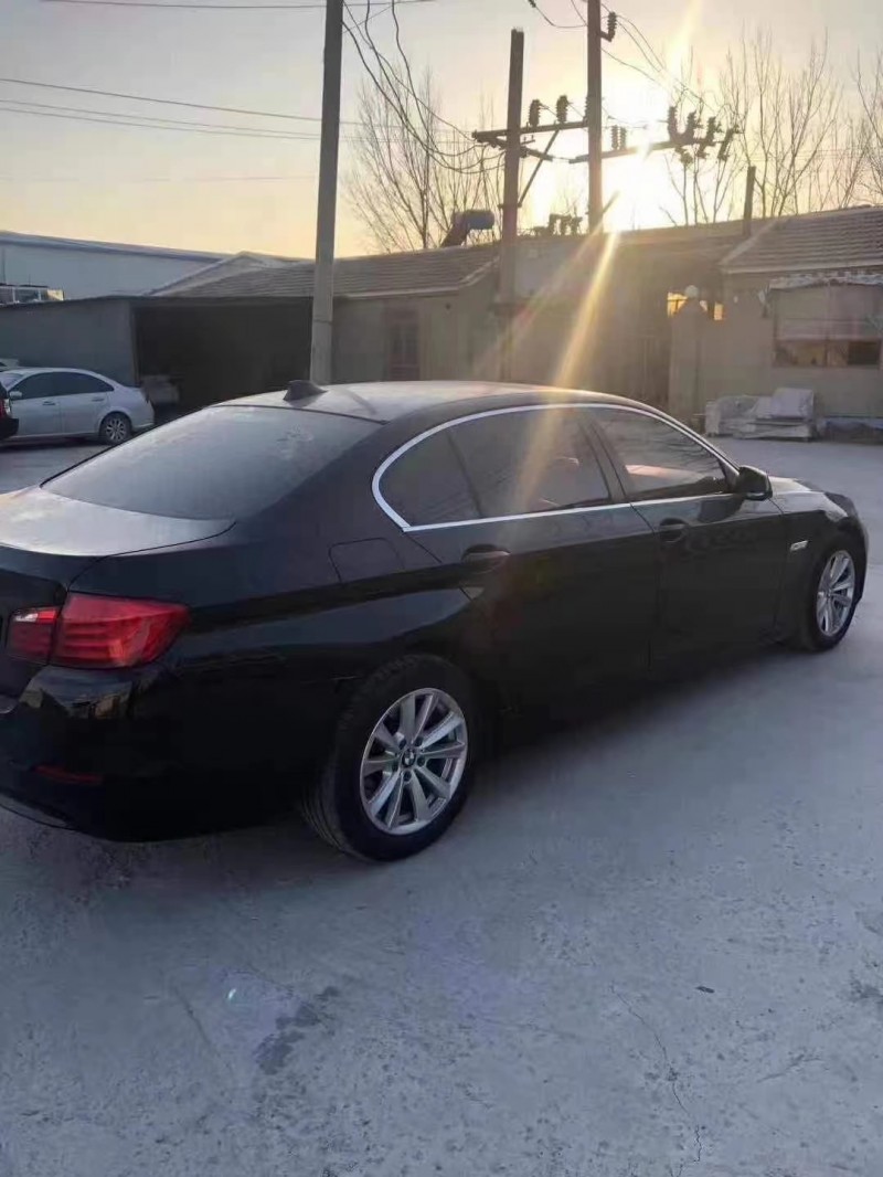 保定11年宝马5系5