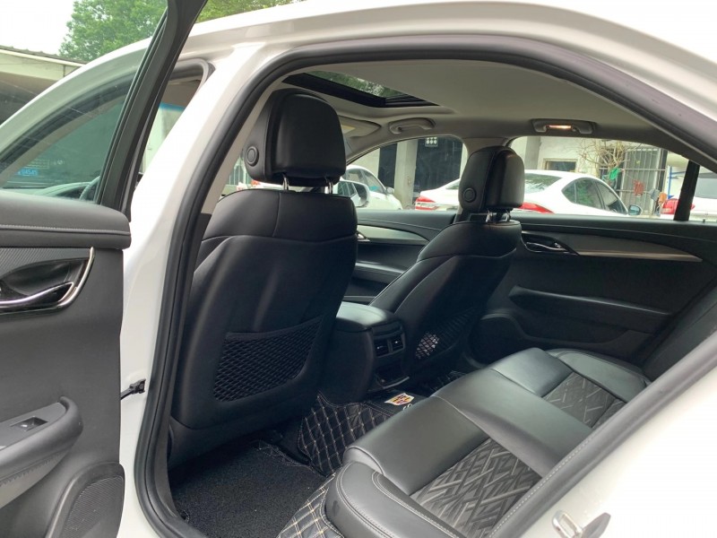 成都19年凯迪拉克ATS-L5