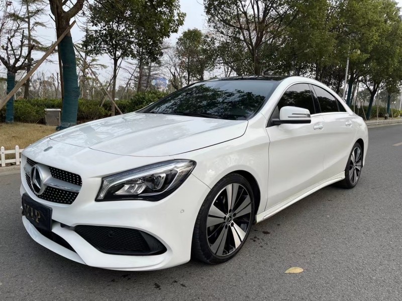 盐城18年奔驰CLA3