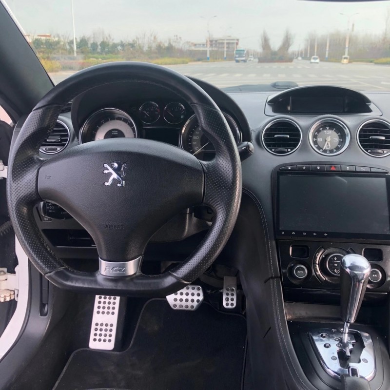 北京12年标致RCZ1