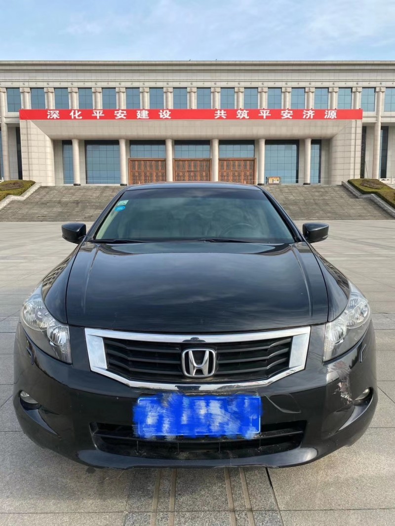 郑州10年本田雅阁1