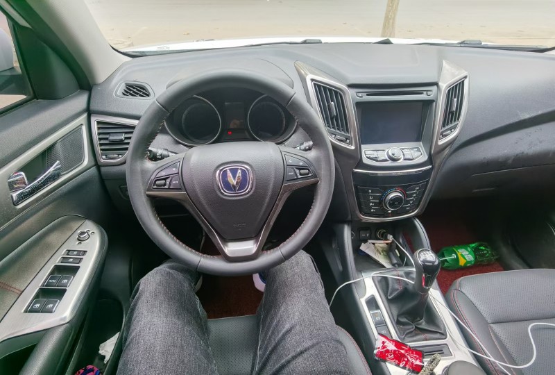 焦作17年長安汽車長安CS754