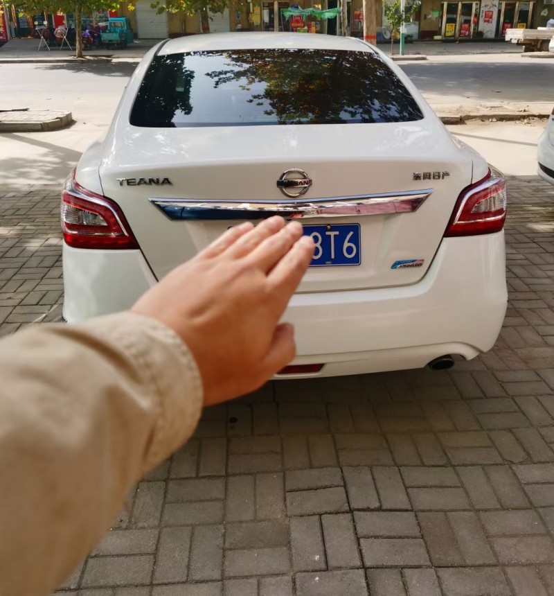 焦作14年日產天籟9