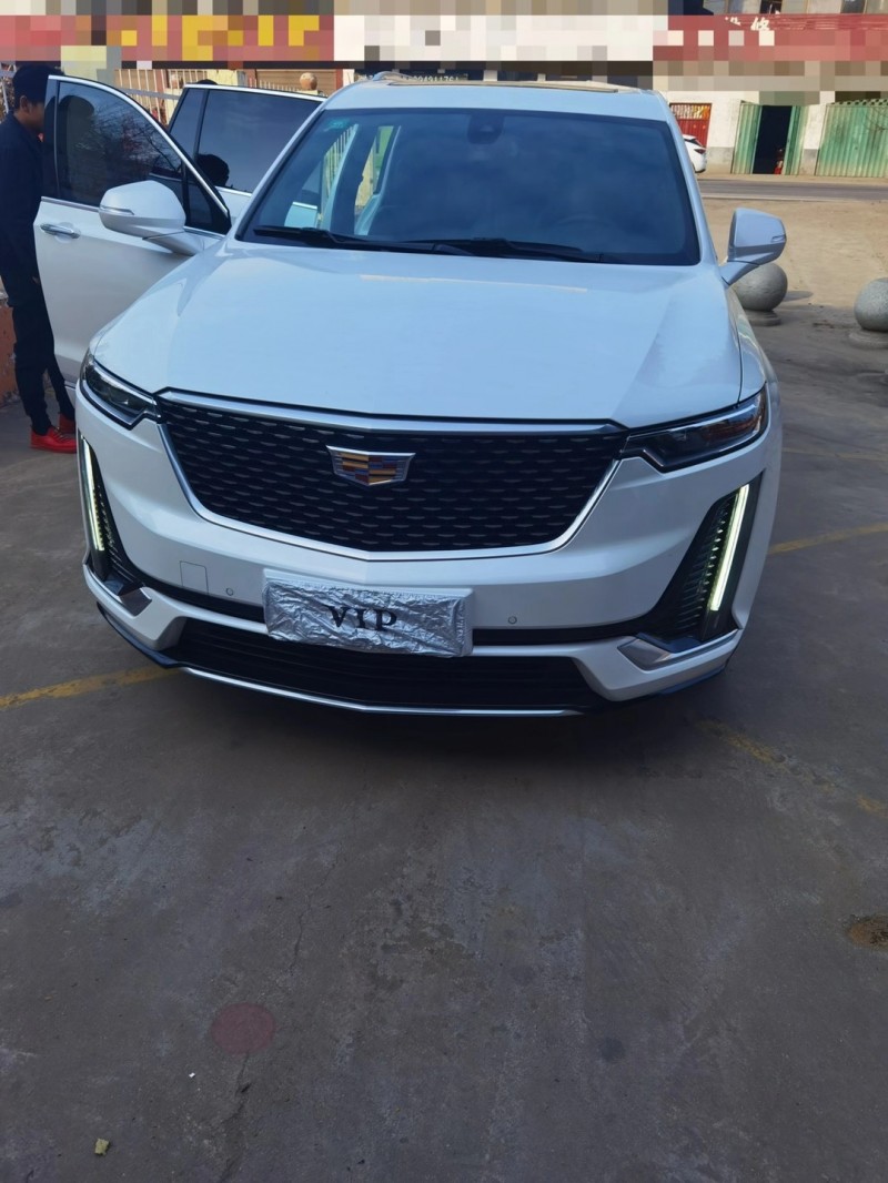 南昌19年凱迪拉克XT61