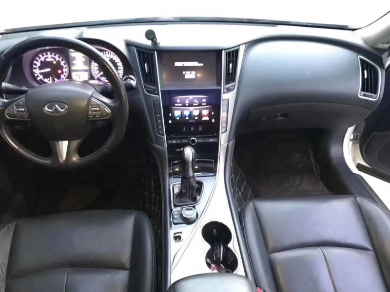 武漢15年英菲尼迪Q50L3