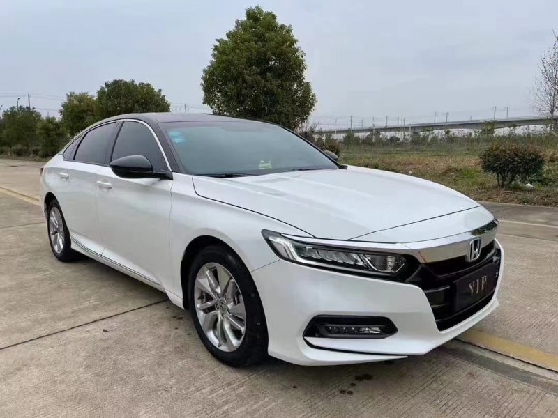 盐城20年本田雅阁2