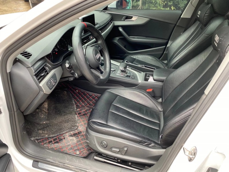 成都17年奥迪A4L6