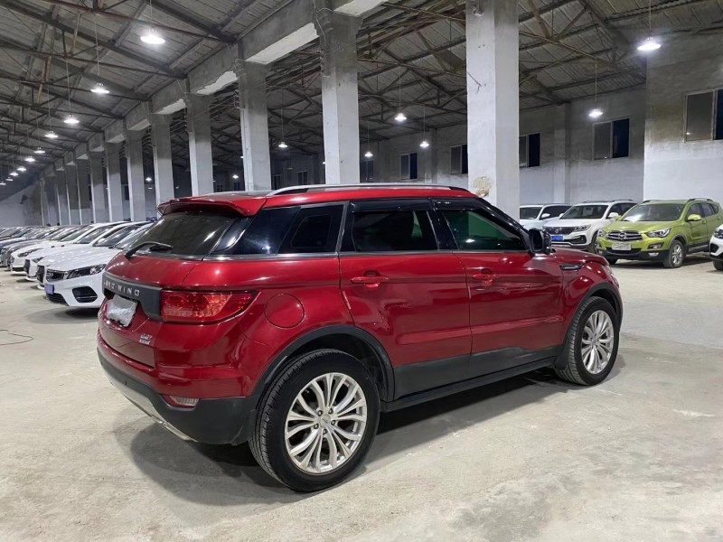 成都16年陆风X77