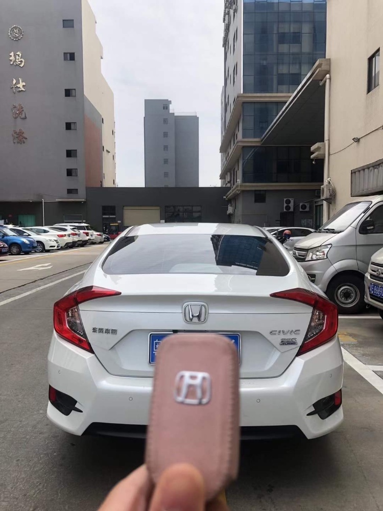 佛山19年本田思域2