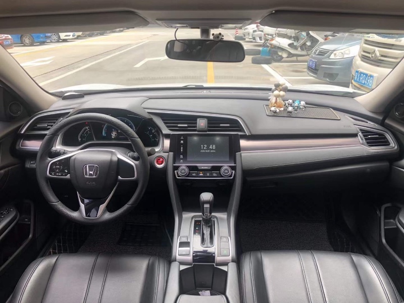 佛山19年本田思域1