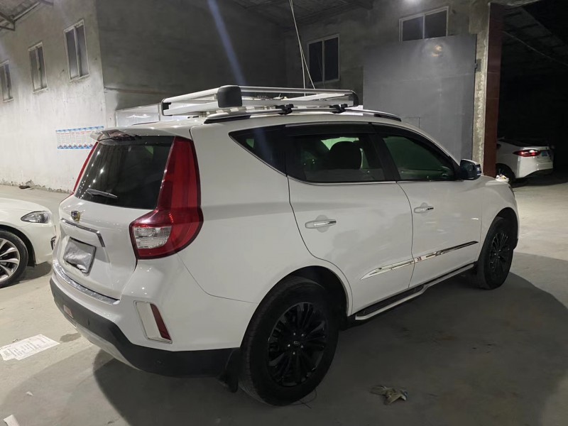 成都17年吉利远景X67