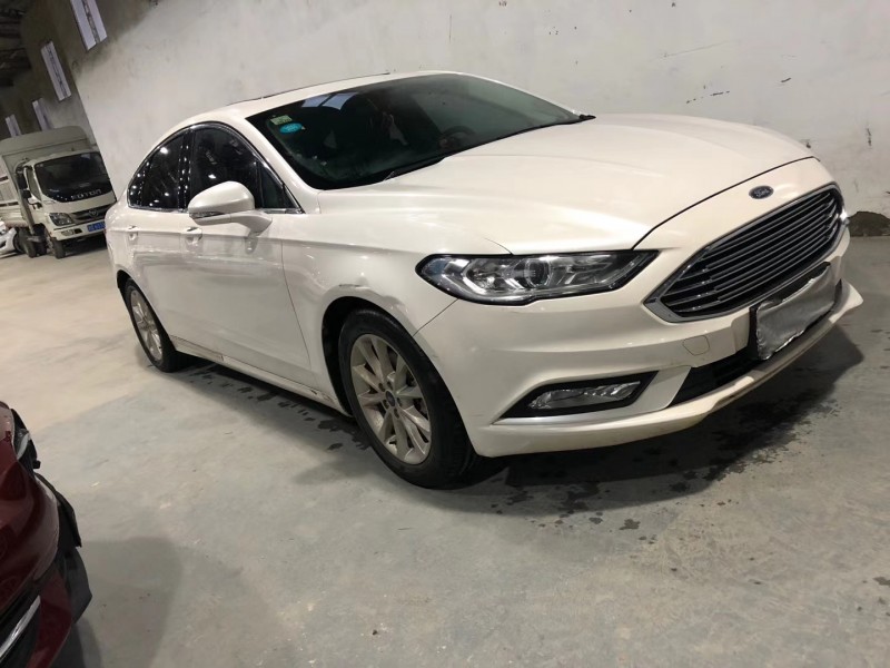 成都18年福特蒙迪欧3